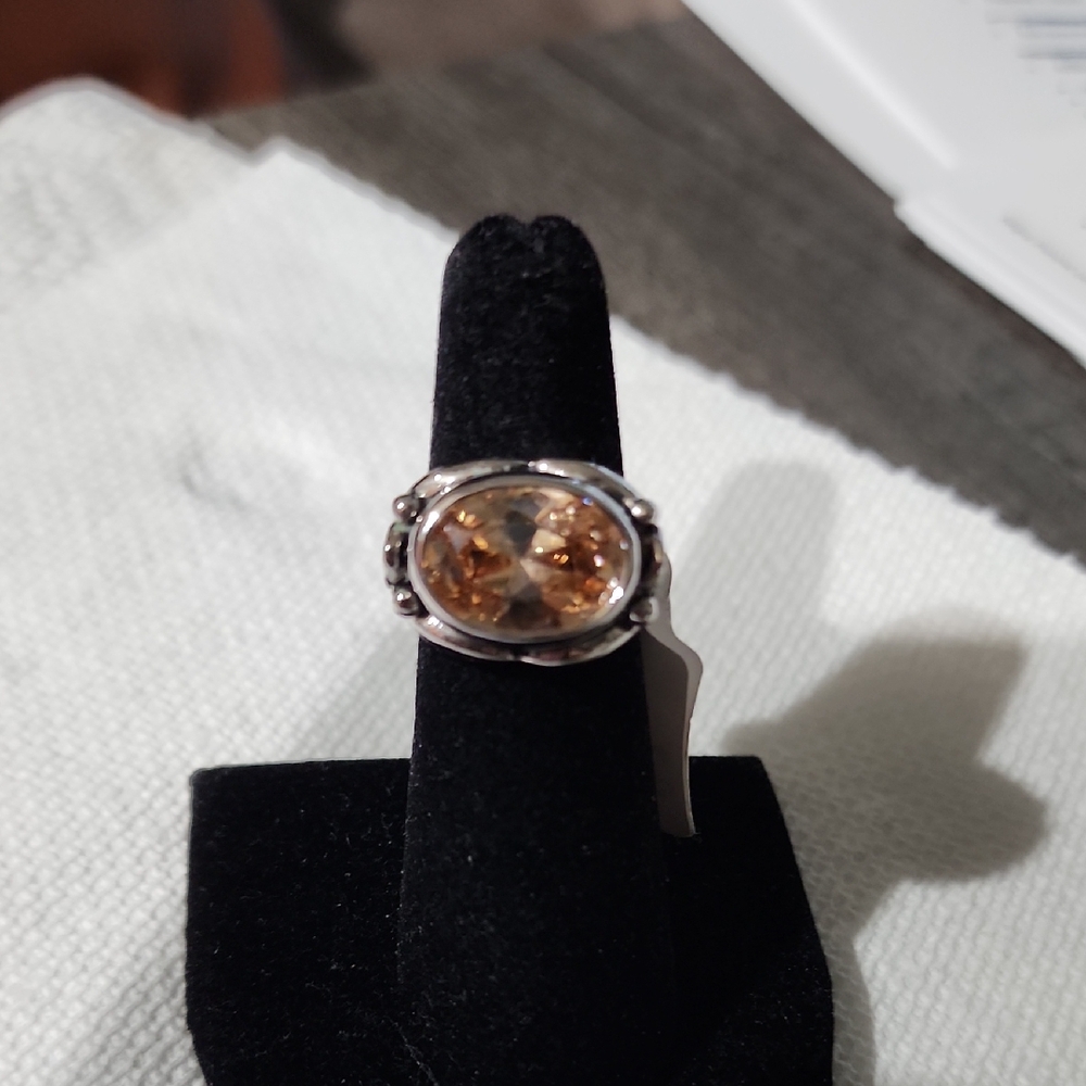 Elegant Silver and Citrine Women's Ring